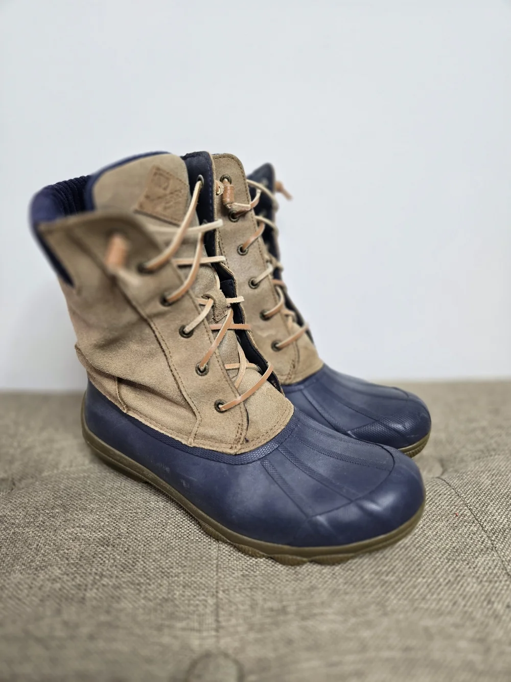 Womens Sperry Navy & Khaki Lace-Up Waterproof Boots Size 8